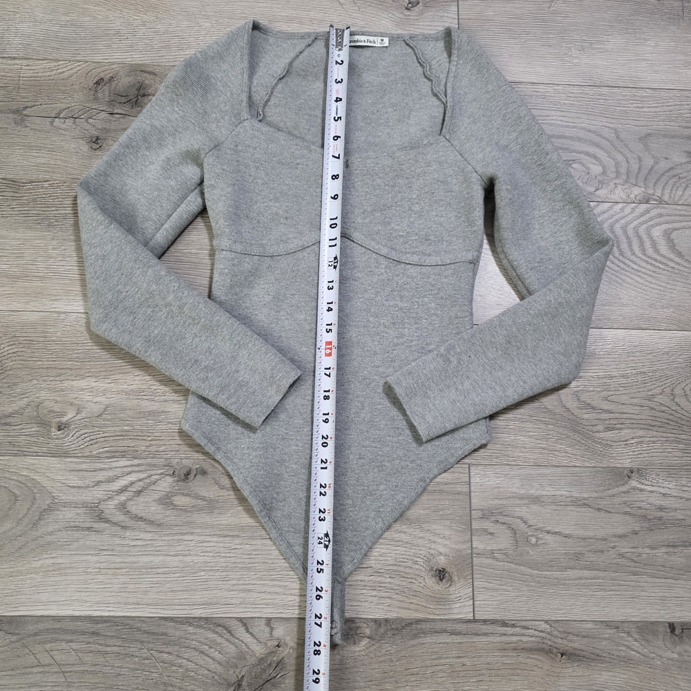 Abercrombie and Fitch‎ Grey Knit Long Sleeve Body Suit-size M - Picture 6 of 8